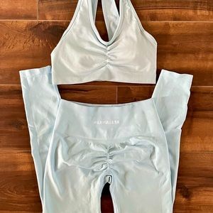 Artic Blue Size Medium Womens Alphalete Legging and Sports Bra Set